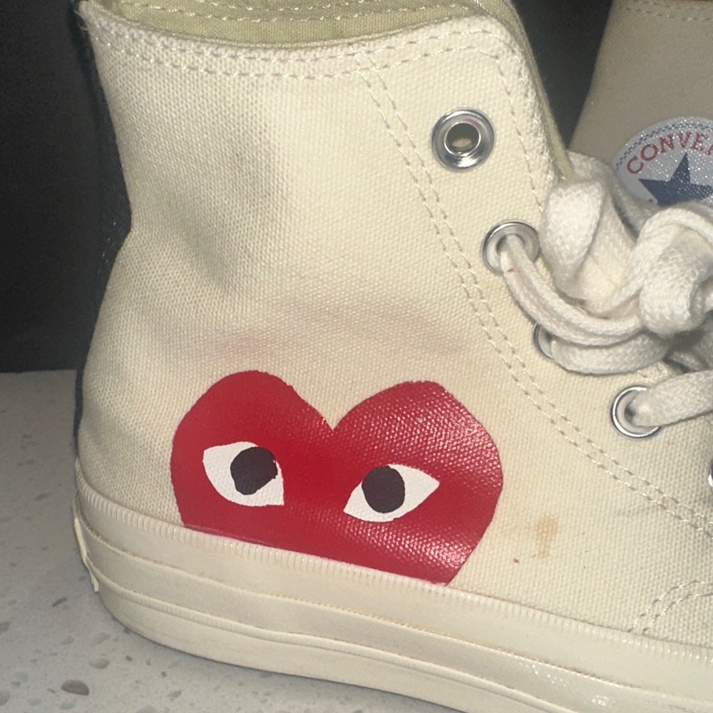 Converse High-Top Sneakers in Cream and‎ Red - Picture 4 of 13
